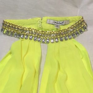 Beautiful and fun beaded neck dress 🌸✅